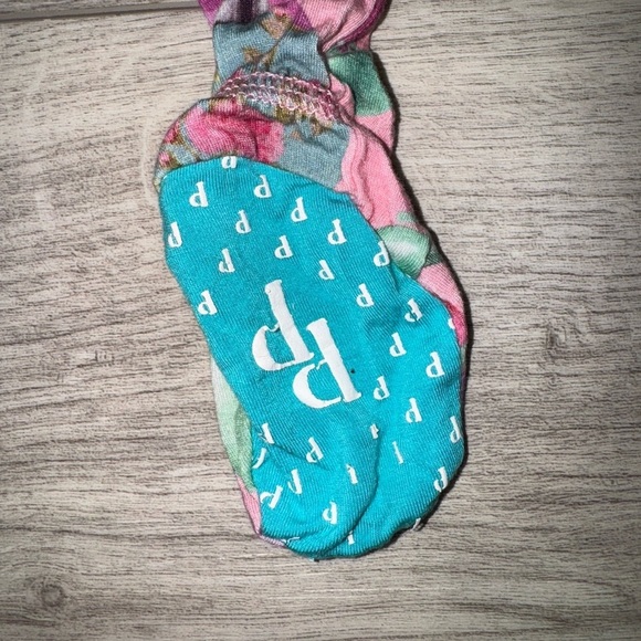 POSH PEANUT Christmas Floral Ornament Ruffle One Piece Sleeper Pajama - Picture 3 of 5